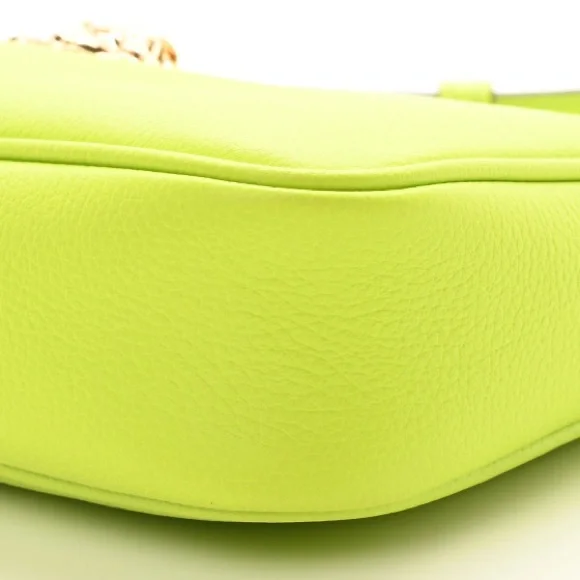Versace Medusa shoulder bag with Dust bag grained calfskin Lime NEW - Picture 12 of 12